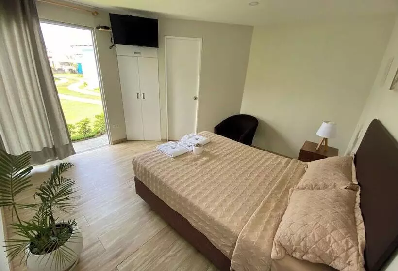 Hotelli Bungalow Jatun Mama