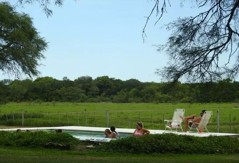 ホテル El Descanso