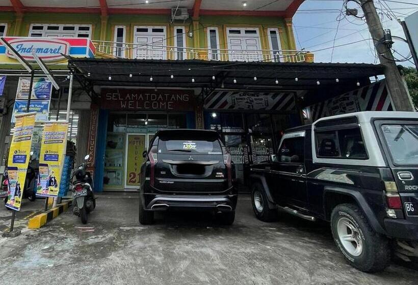 בית מלון כפרי Lucky 21 Syariah Mitra Reddoorz