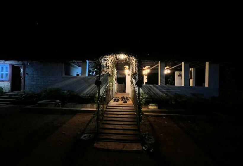 Hotel Maati Nature Resort