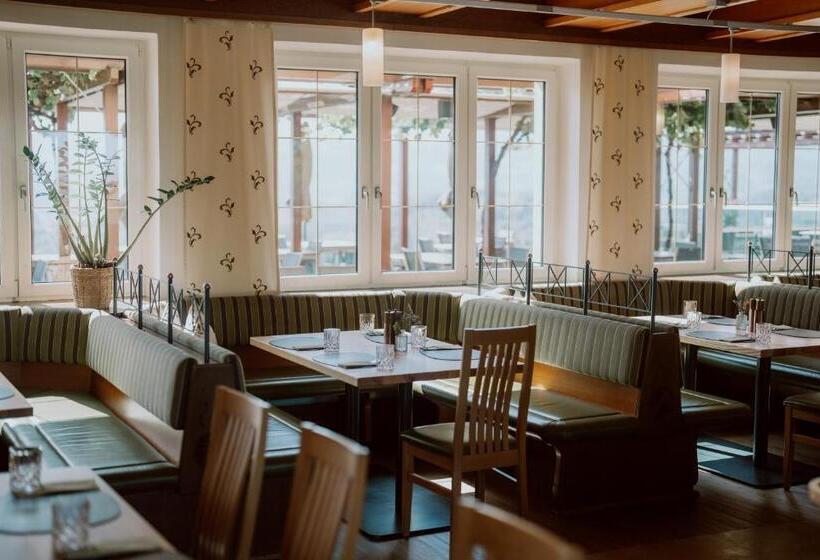 Отель Mahorko Wein Wellness Wasserbüffel