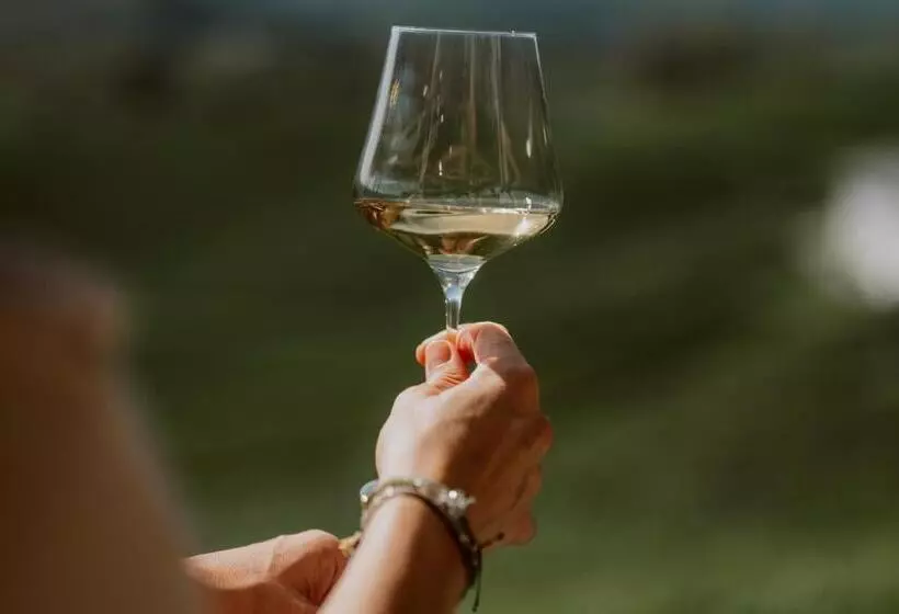 Hotelli Mahorko Wein Wellness Wasserbüffel