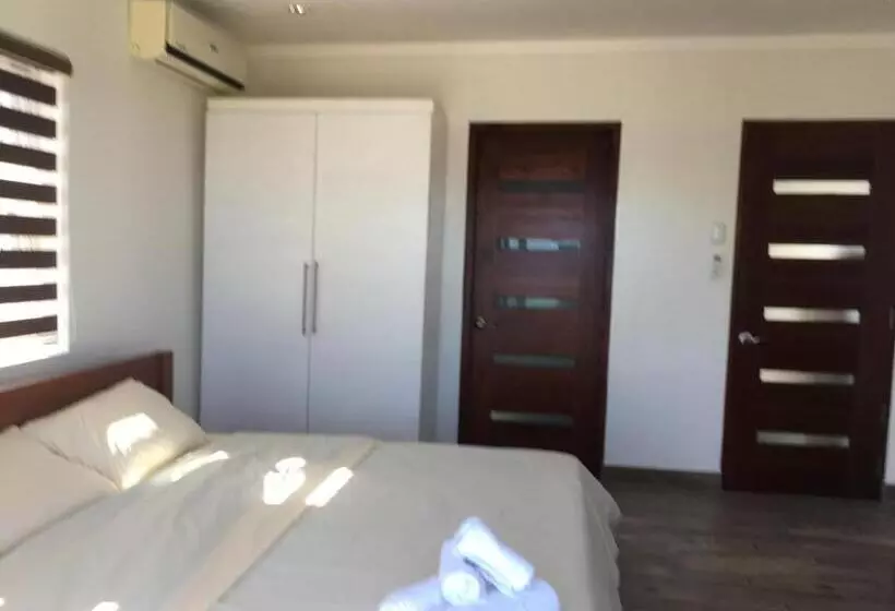 Hotelli Maykenn Beach