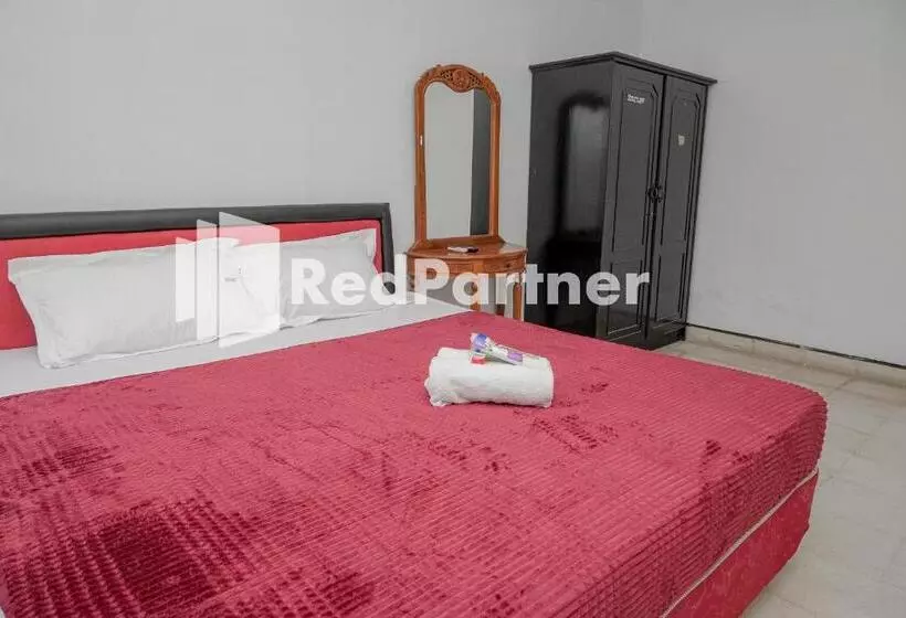 Hotelli Rajawali Guest House Mitra Reddoorz