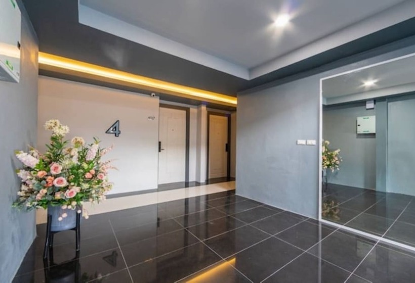 Hotel The Ring Border