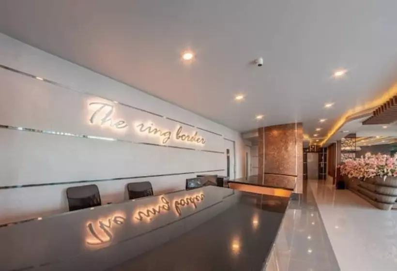 Hotelli The Ring Border