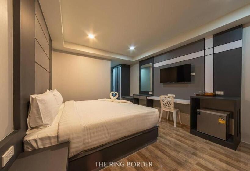 Hotel The Ring Border