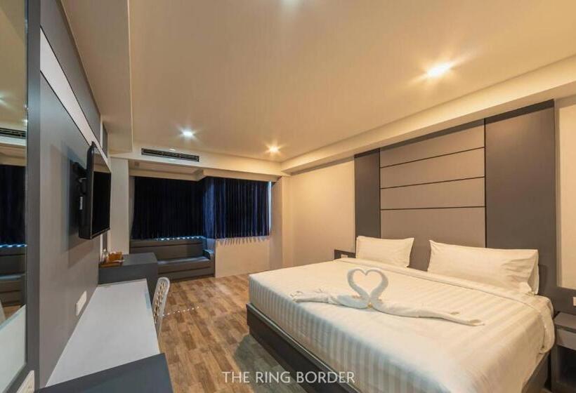 Hotel The Ring Border