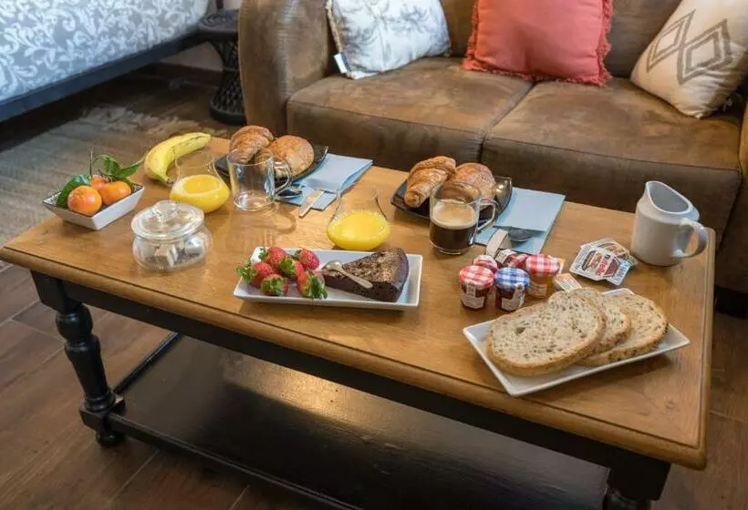 ペンション 6 Place De La Détente