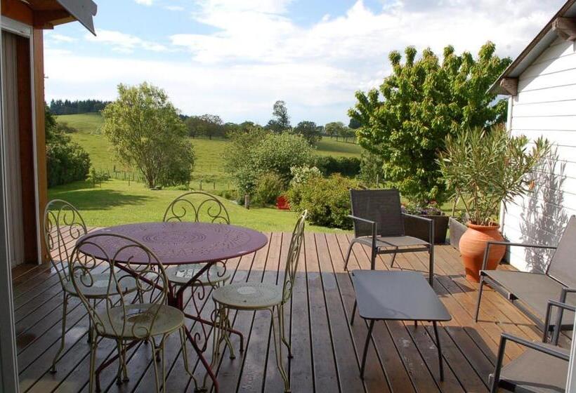 Pensionat B&b La Maison Des Collines Autour Chambres D Hôtes