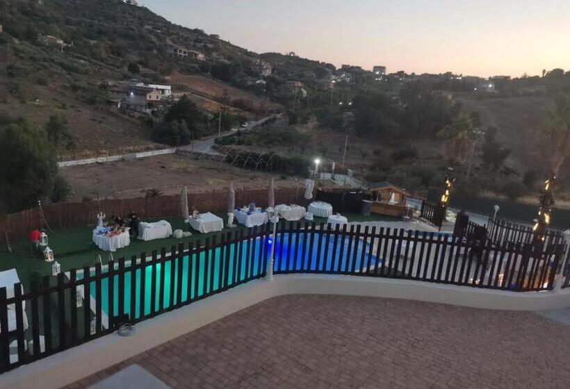 ペンション Imperial Park