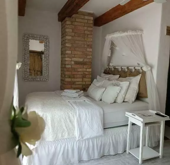 ペンション Květinový Apartmán Se Soukromou Terasou