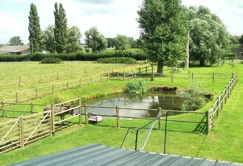 Majatalo Le Domaine Du Templier  Maréchal