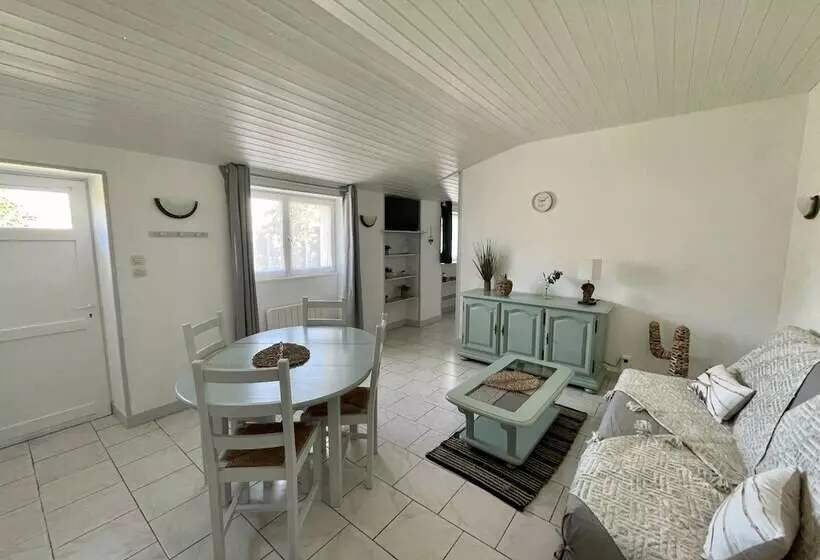 Majatalo Les Trois Cèdres