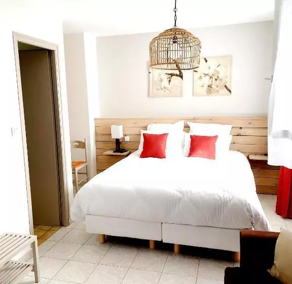 Majatalo Les Trois Cèdres