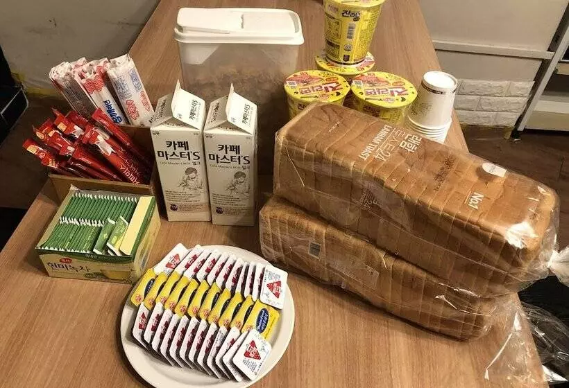 호스텔 New Sun Guesthouse Myeongdong