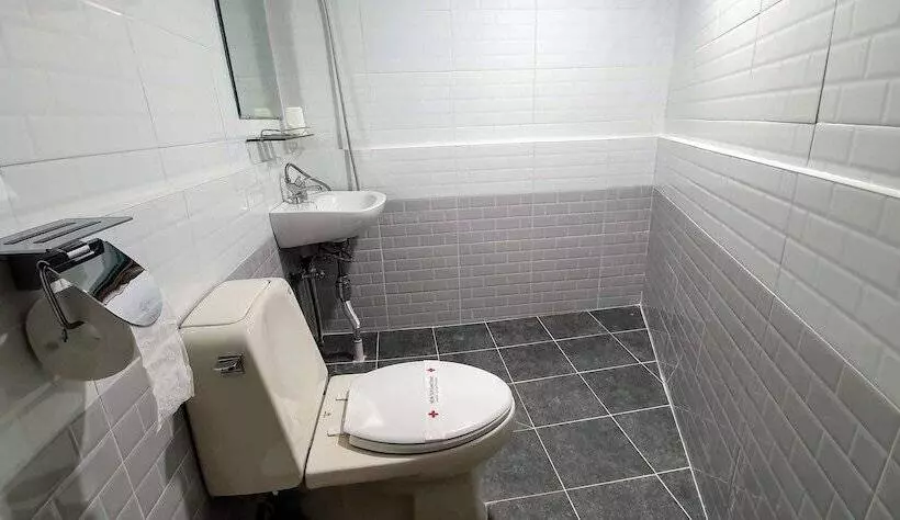 호스텔 New Sun Guesthouse Myeongdong