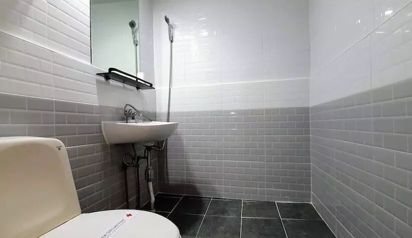 호스텔 New Sun Guesthouse Myeongdong