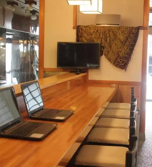 旅馆 Shaq Bighouse