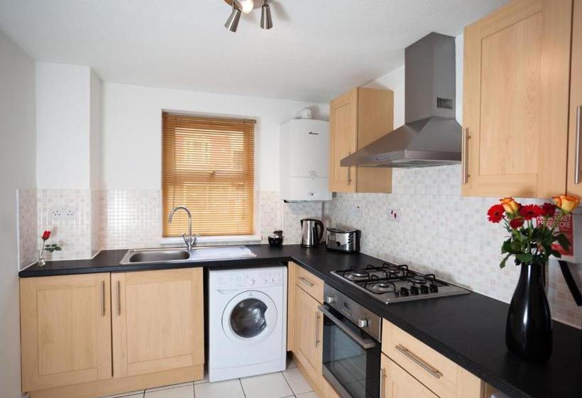Bristol Serviced Lettings Beaufort Court