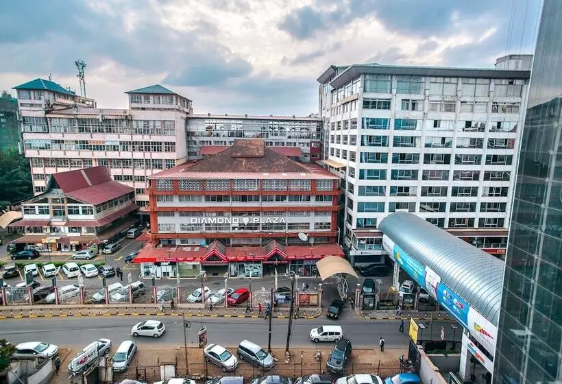 Diamond Plaza Apartments