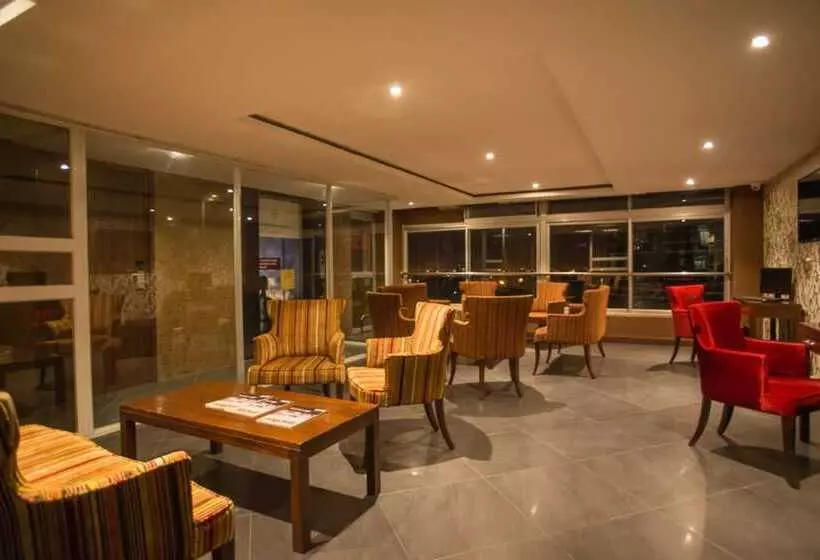 Diamond Plaza Apartments