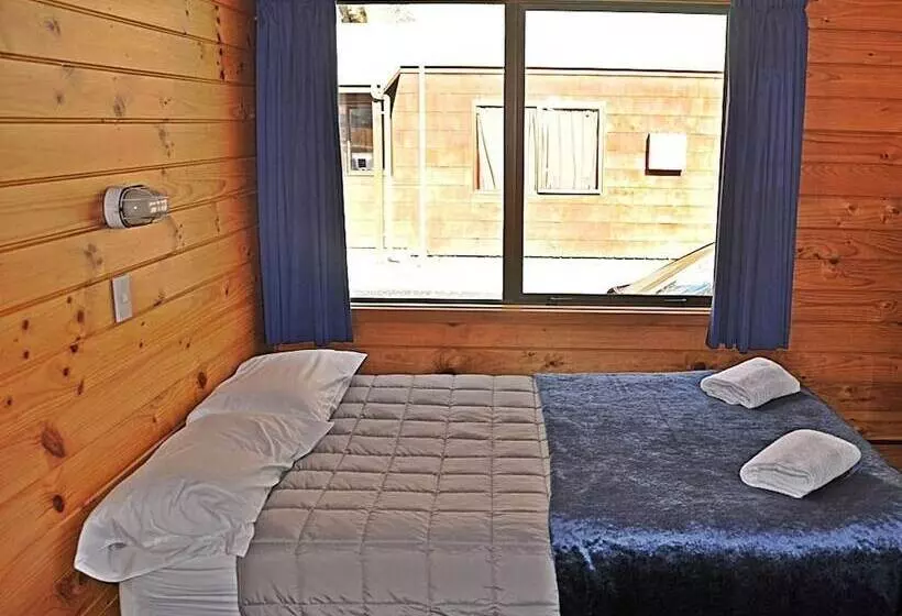 בית מלון כפרי Altamont Lodge