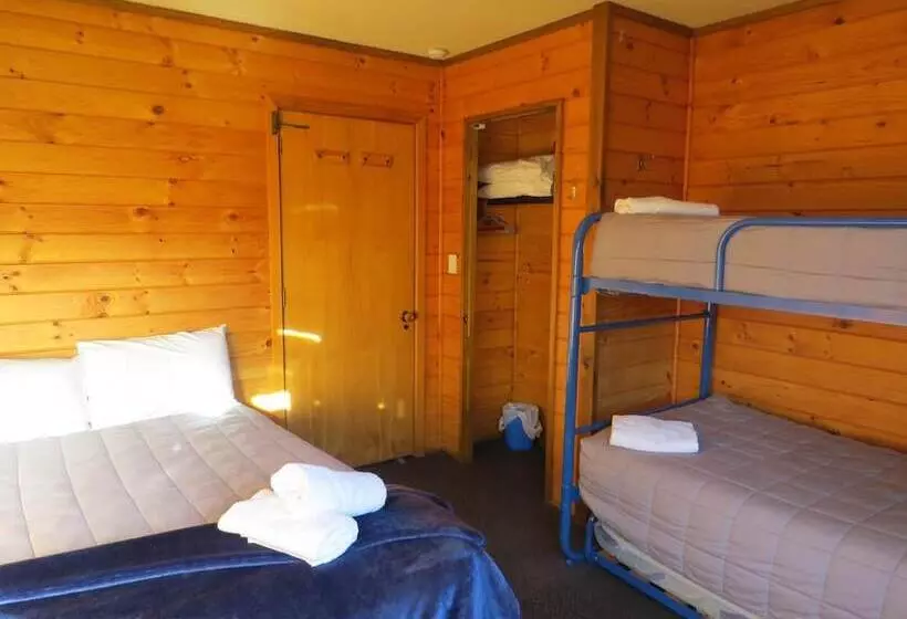 בית מלון כפרי Altamont Lodge