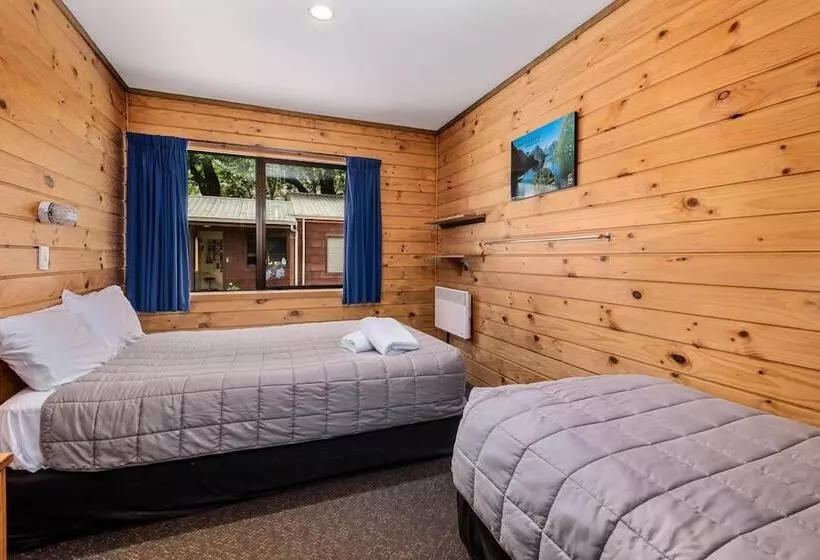 בית מלון כפרי Altamont Lodge