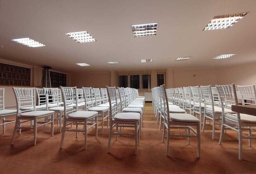 Atrium Panoramic Hotel & Spa