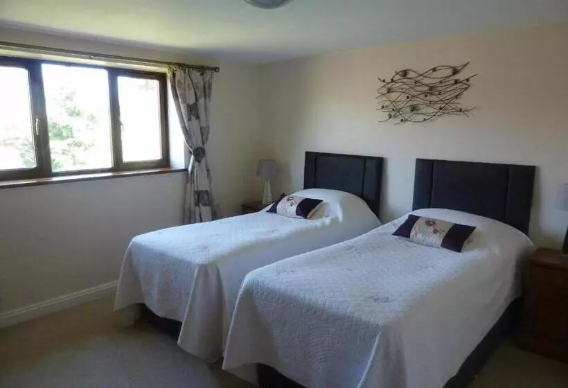 Hotelli Cameley Lodge   Self Catering