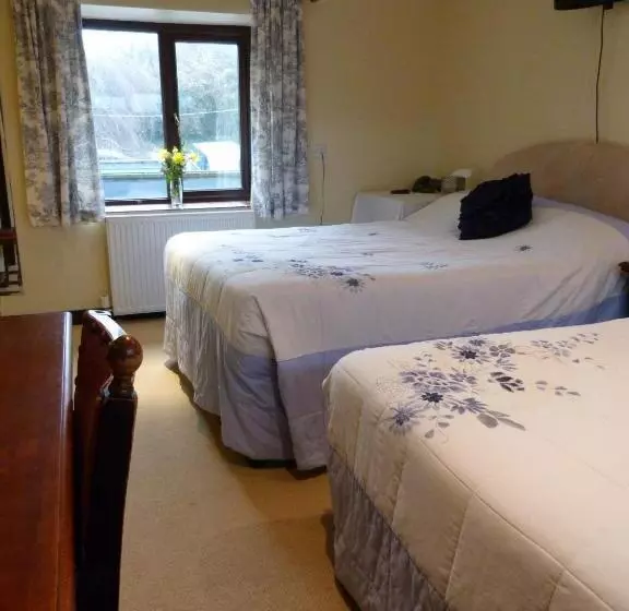 Hotelli Cameley Lodge   Self Catering