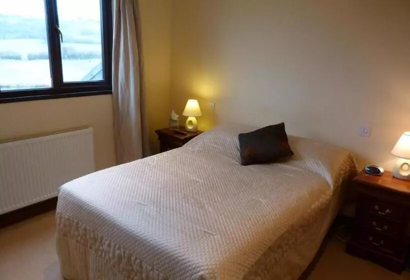 Hotelli Cameley Lodge   Self Catering