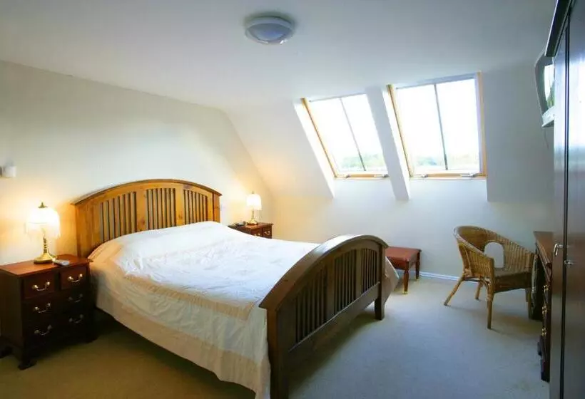 Hotelli Cameley Lodge   Self Catering