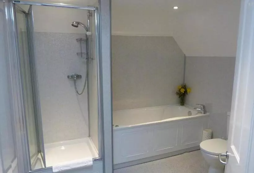 Hotelli Cameley Lodge   Self Catering