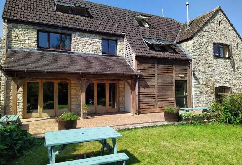 Hotelli Cameley Lodge   Self Catering
