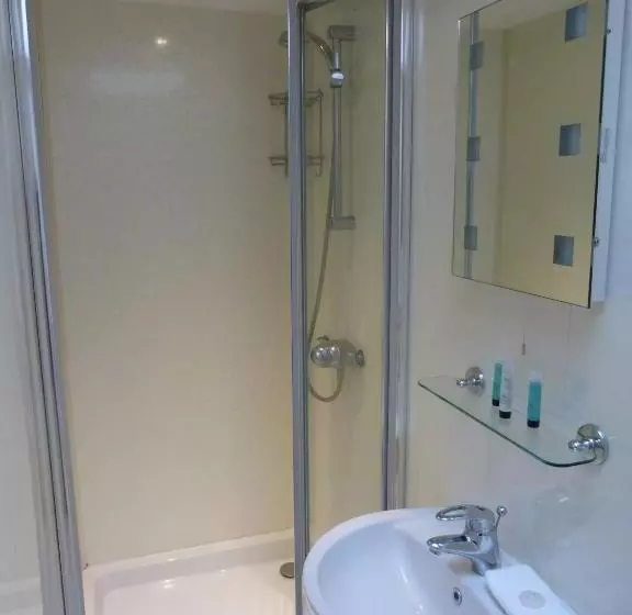 Hotelli Cameley Lodge   Self Catering