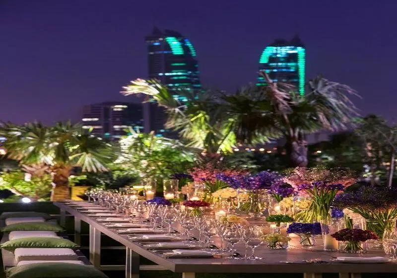 Four Seasons Hotel Bahrain Bay