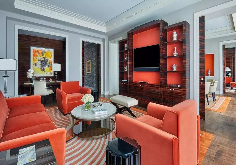 Four Seasons Hotel Bahrain Bay