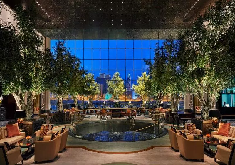 Four Seasons Hotel Bahrain Bay