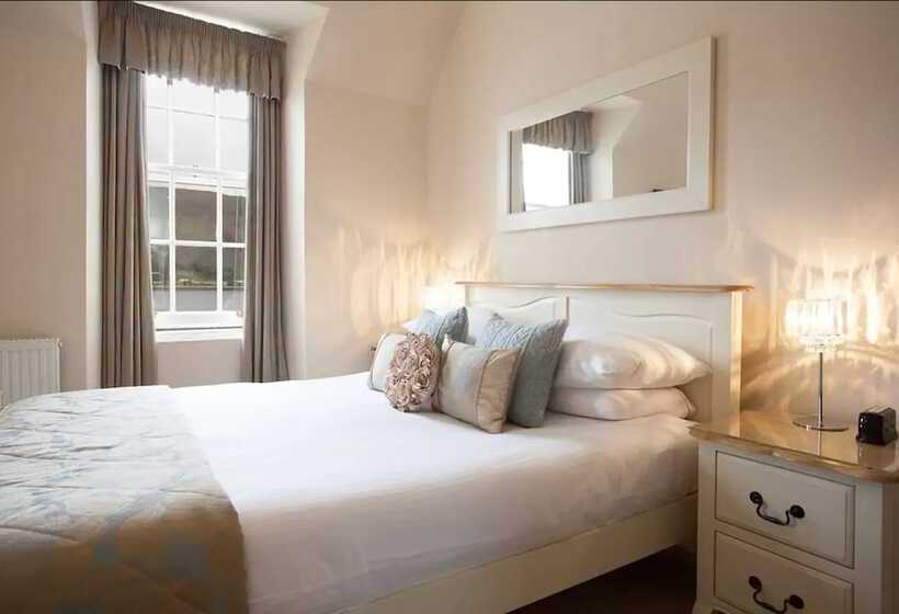 Hotel Glentower Lower Observatory