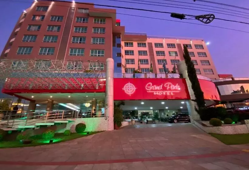 فندق Grand Park