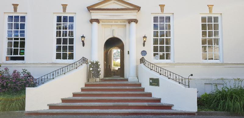 فندق Haughton Hall