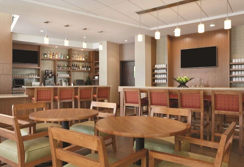 فندق Hyatt Place At Anaheim Resort/convention Center