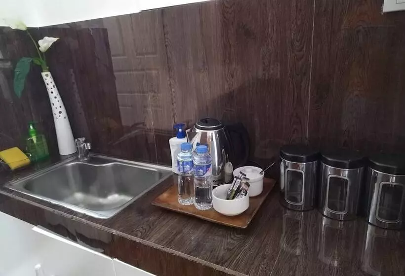 호텔 Makati Riverside Inn