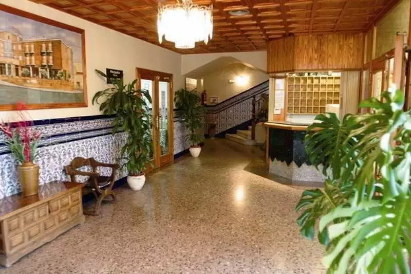 فندق Nou Alcover