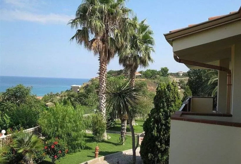 هتل Residence My Villa Eden