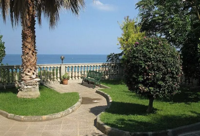 هتل Residence My Villa Eden