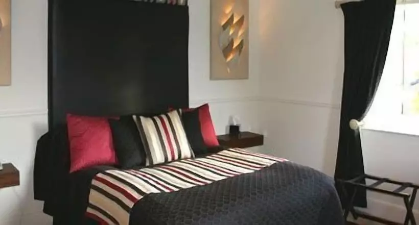 교외 호텔 Burythorpe House