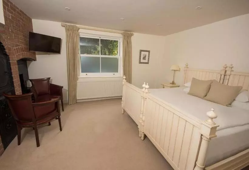 교외 호텔 Burythorpe House